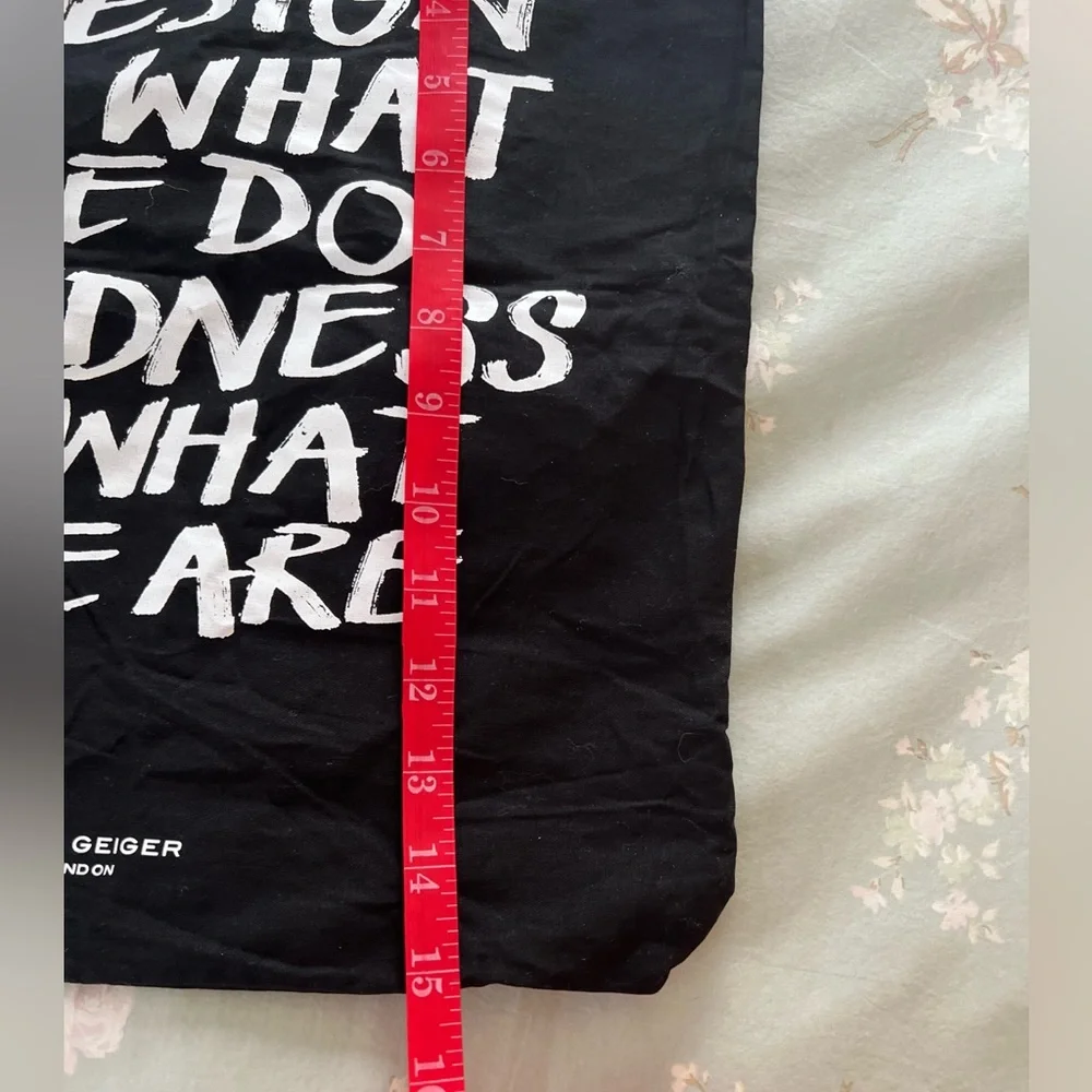 Kurt Geiger Drawstring Dustbag! - Picture 3 of 4